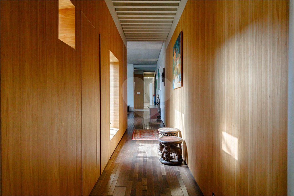Casa à venda com 6 quartos, sendo 2 suítes,  em Santo Amaro, São Paulo, SP