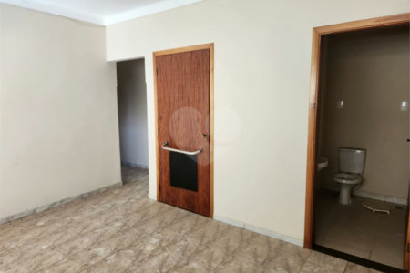 Sobrado à venda com 4 quartos, sendo 1 suíte, no Centro, Araraquara, SP