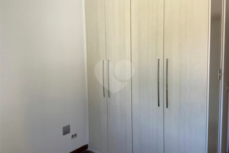 Casa para alugar com 3 quartos, sendo 2 suítes, em Vila Carrão, São Paulo, SP