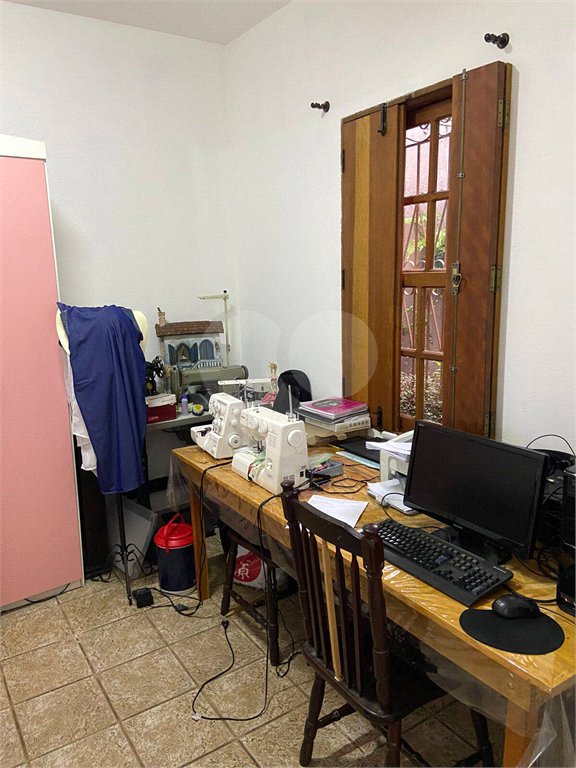 Casa à venda com 3 quartos, sendo 1 suíte,  em Jardim Fonte Áurea, Poá, SP