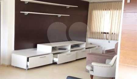 Apartamento à venda com 2 quartos, sendo 1 suíte, em Moema, São Paulo, SP