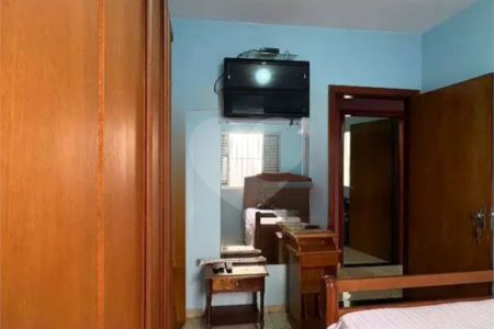 Casa à venda com 3 quartos em Vila dos Remédios, São Paulo, SP
