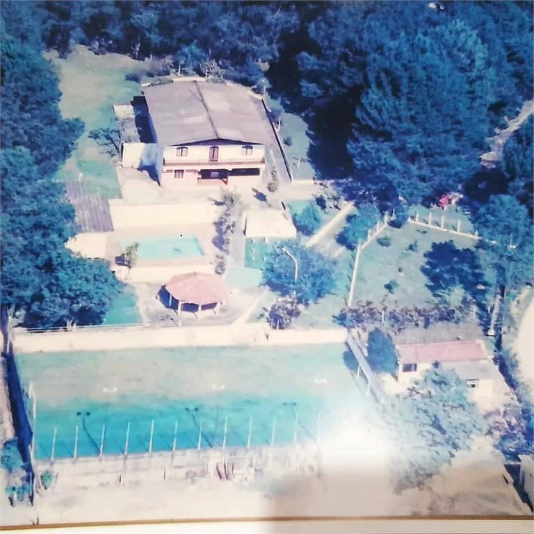 Casa à venda com 5 quartos, sendo 1 suíte, em Chácaras Bom Tempo, Franco da Rocha, SP