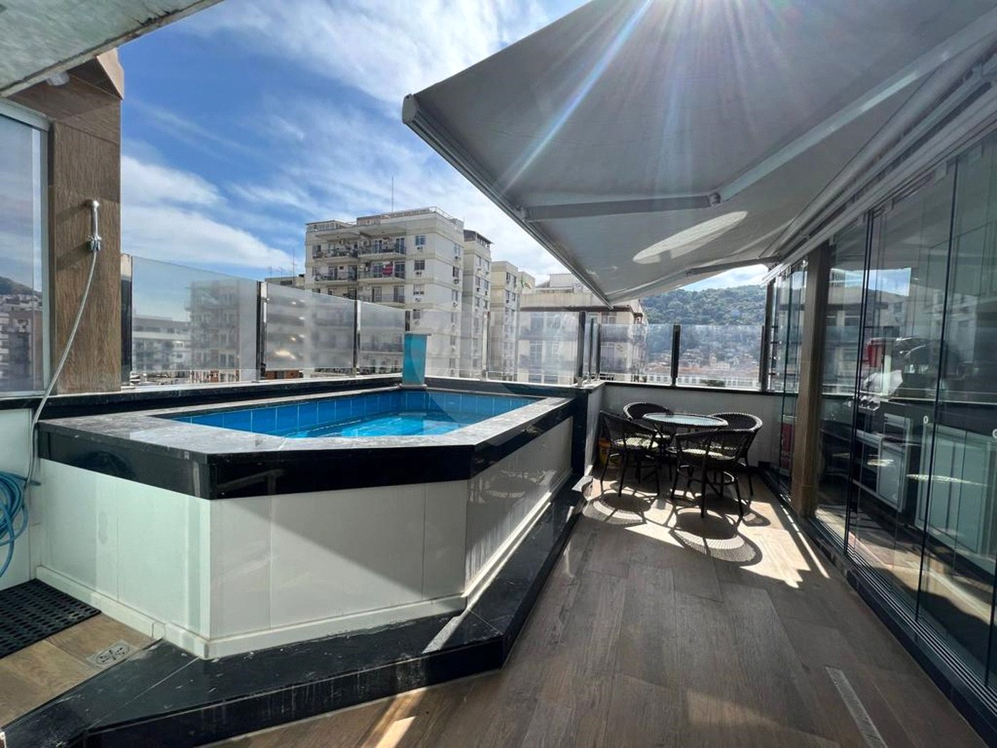Cobertura à venda com 3 quartos, sendo 2 suítes, em Vila Isabel, Rio de Janeiro, RJ