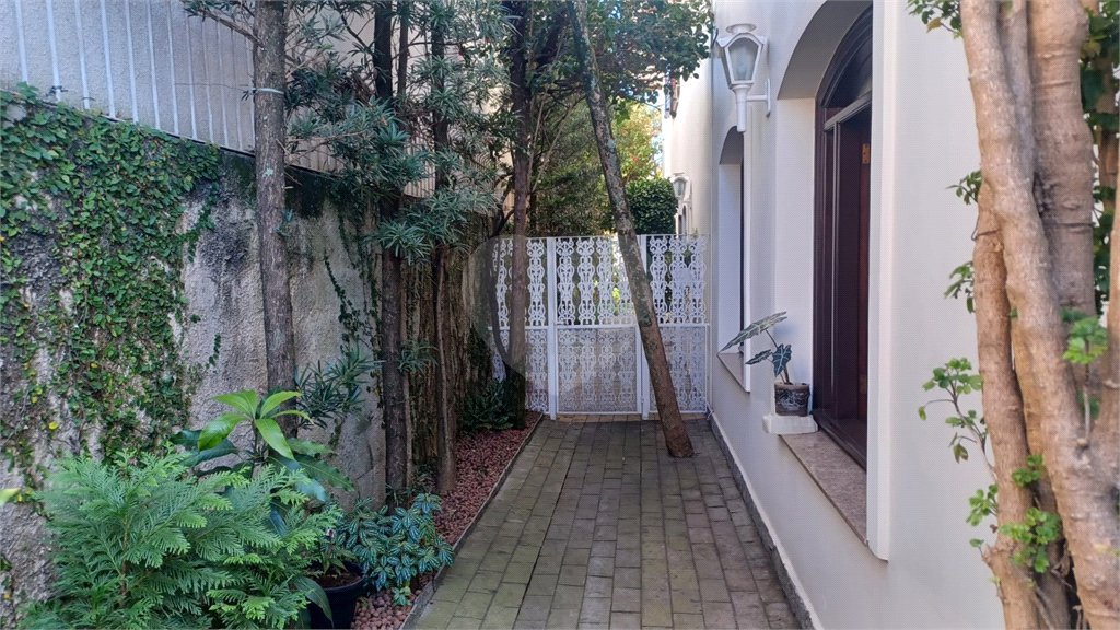Sobrado à venda com 3 suítes em Jardim Franca, São Paulo, SP