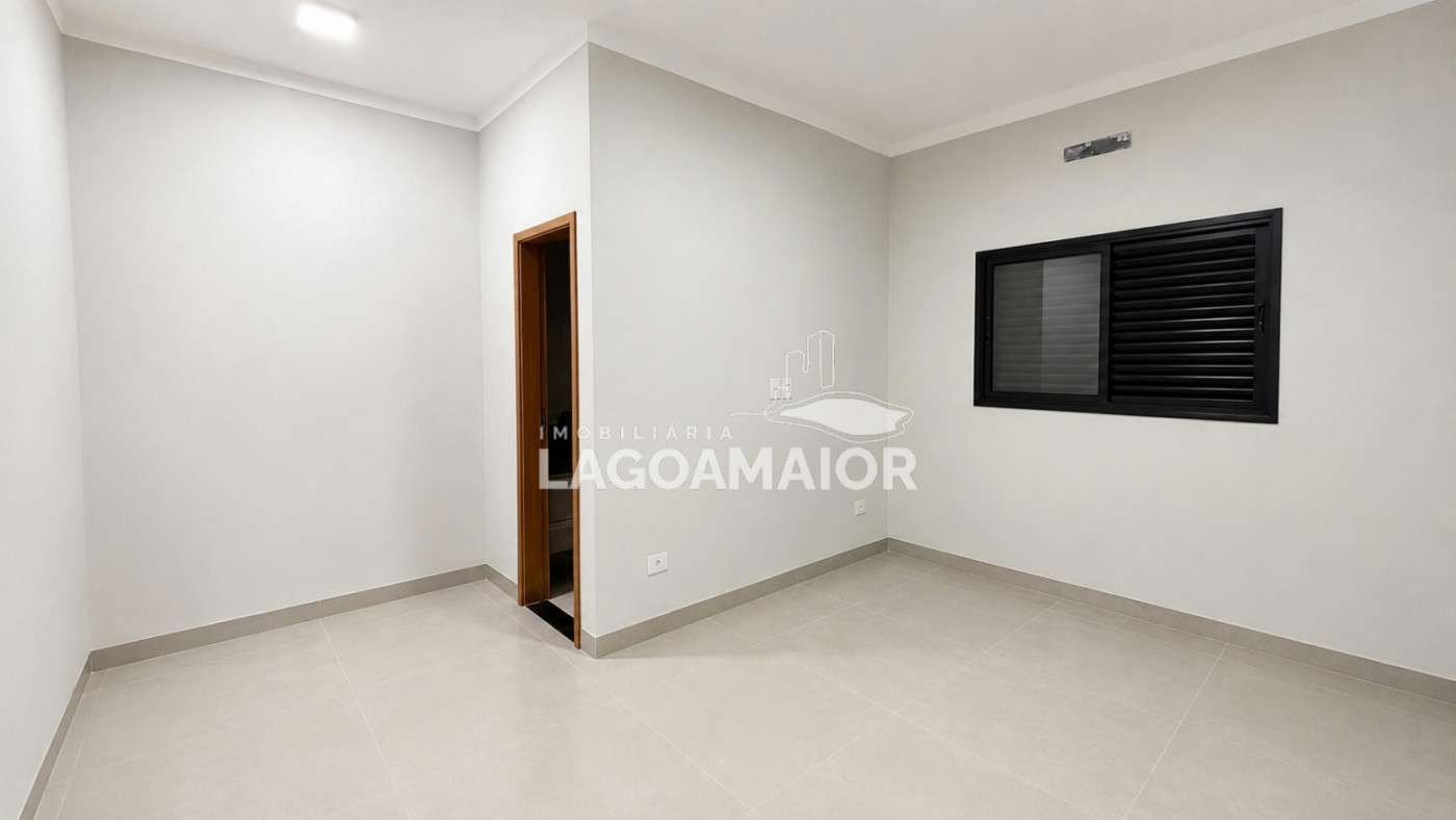 Casa à venda com 3 quartos, sendo 1 suíte,  em Jardim dos Ipês, Três Lagoas, MS