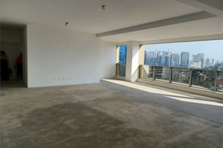 Apartamento à venda com 4 suítes em Real Parque, São Paulo, SP