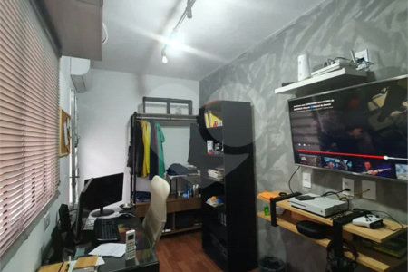 Sobrado à venda com 3 quartos, sendo 1 suíte, em Vila Maria Baixa, São Paulo, SP