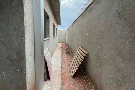 Casa à venda com 3 quartos, sendo 1 suíte,  em Bela Vista da Lagoa, Três Lagoas, MS