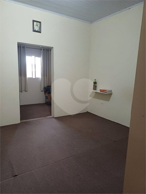 Casa à venda com 4 quartos em Estação, São Roque, SP