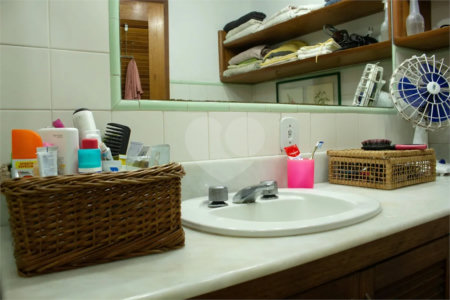Apartamento à venda com 3 quartos, sendo 1 suíte, em Copacabana, Rio de Janeiro, RJ