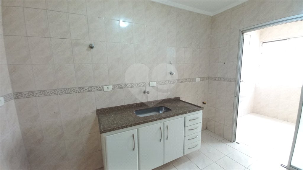 Apartamento à venda com 3 quartos em Jardim Londrina, São Paulo, SP