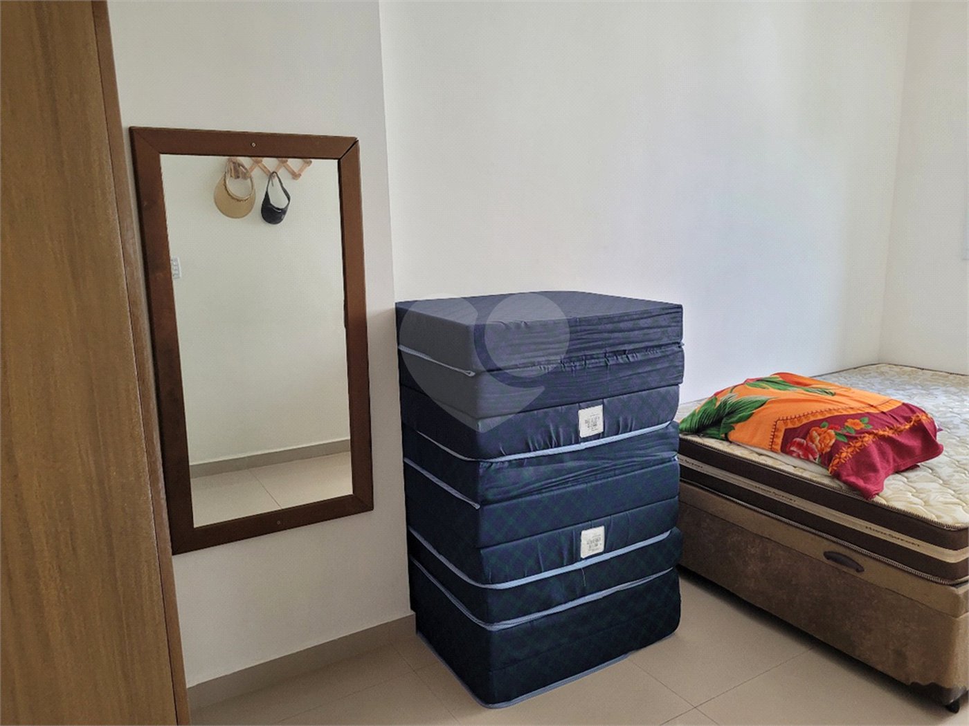 Apartamento à venda com 2 quartos, sendo 1 suíte, no Centro, Mongaguá, SP