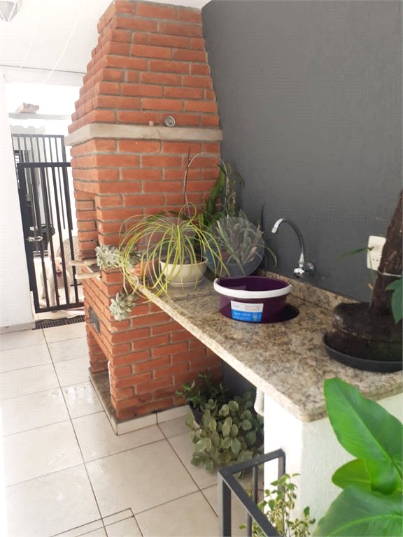Sobrado à venda com 3 quartos, sendo 1 suíte, em Parque Santana, Mogi das Cruzes, SP