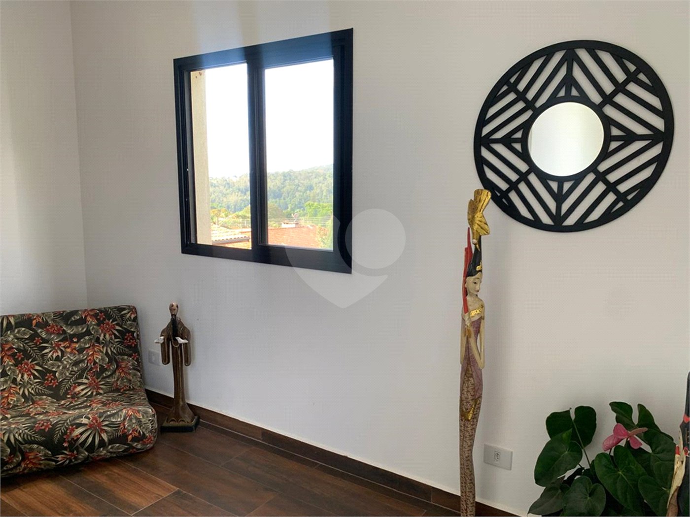 Casa à venda com 4 suítes no condomínio Vila Inglesa, Atibaia - SP