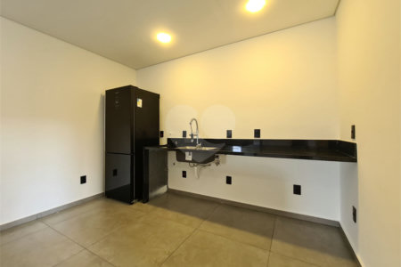 Casa em condomínio à venda com 3 suítes em Vila Santista, Atibaia, SP
