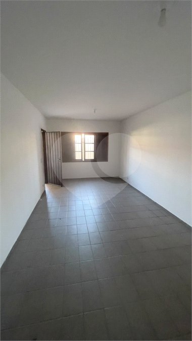 Sobrado à venda com 4 quartos, sendo 1 suíte,  em Jardim Ester Yolanda, São Paulo, SP