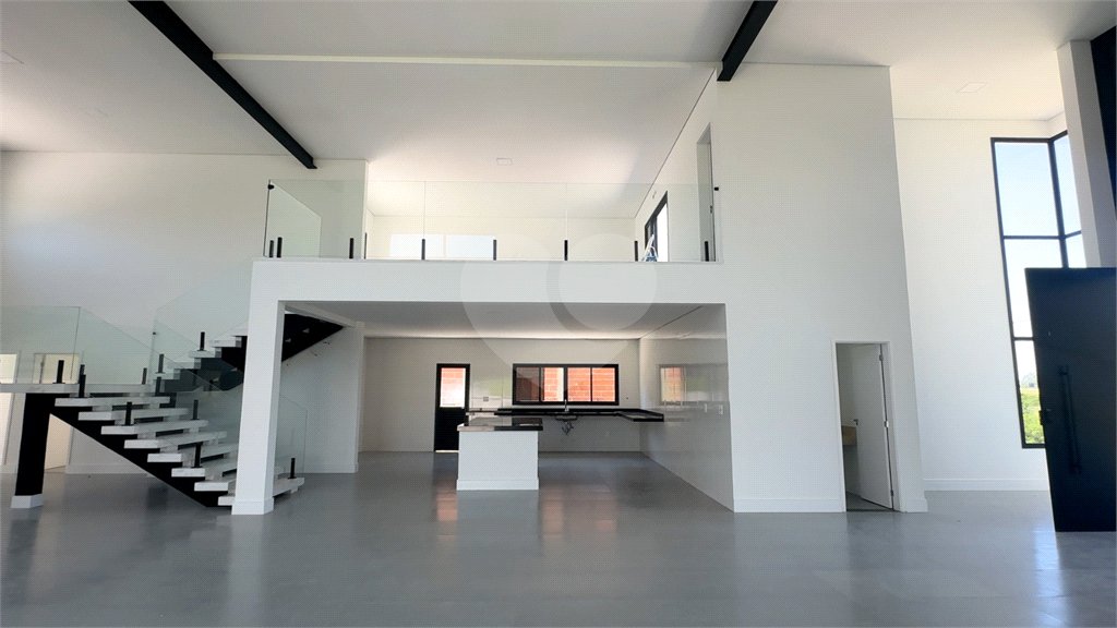 Casa à venda com 5 suítes no condomínio Terras de Mont Serrat, Salto - SP