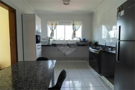 Casa à venda com 3 quartos, sendo 1 suíte,  em Jardim Sontag, Salto, SP