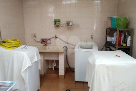 Sobrado à venda com 2 quartos, sendo 1 suíte, em Vila Monumento, São Paulo, SP