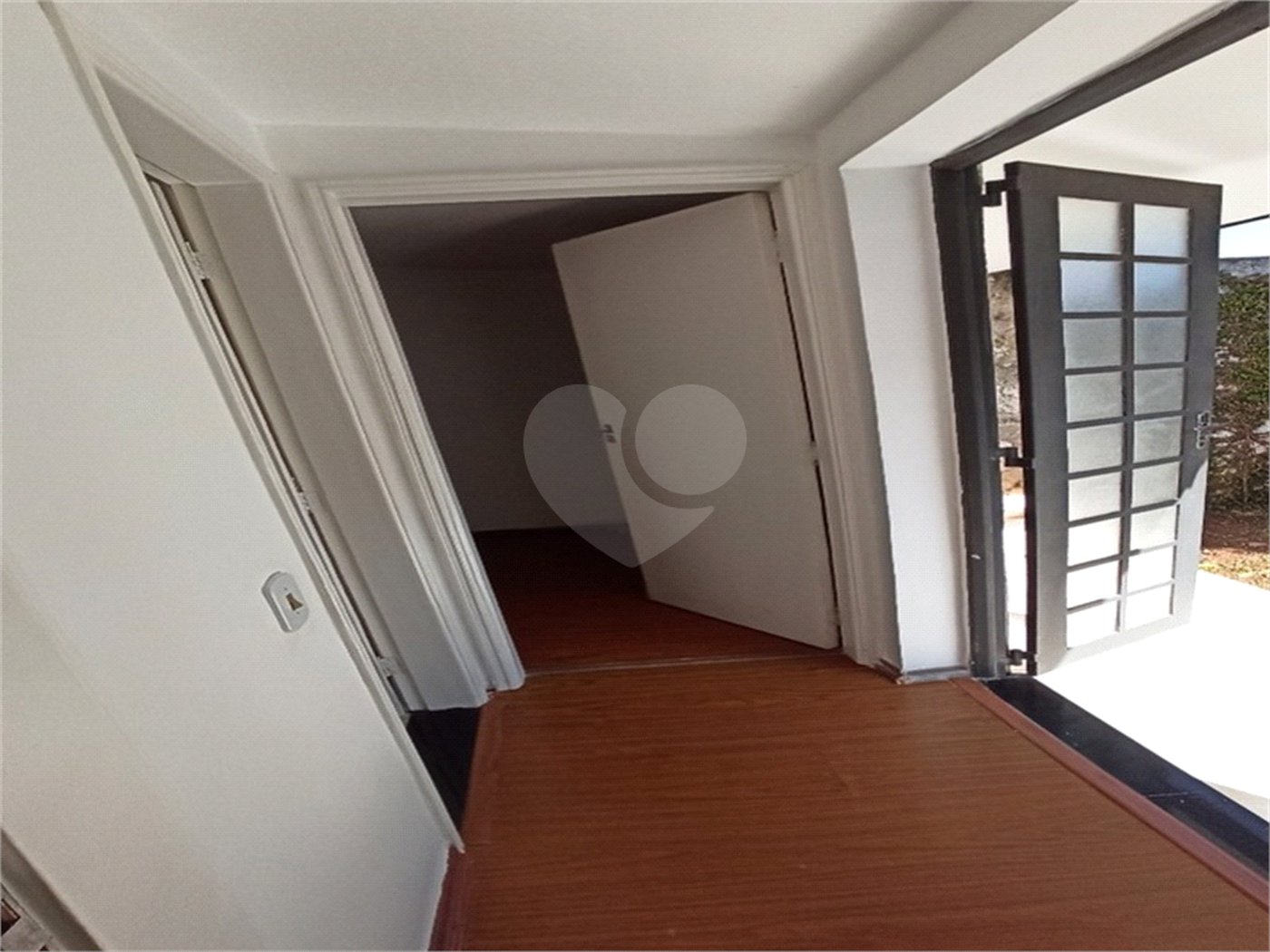 Sobrado para alugar com 3 quartos, sendo 1 suíte,  em Vila Oliveira, Mogi das Cruzes, SP