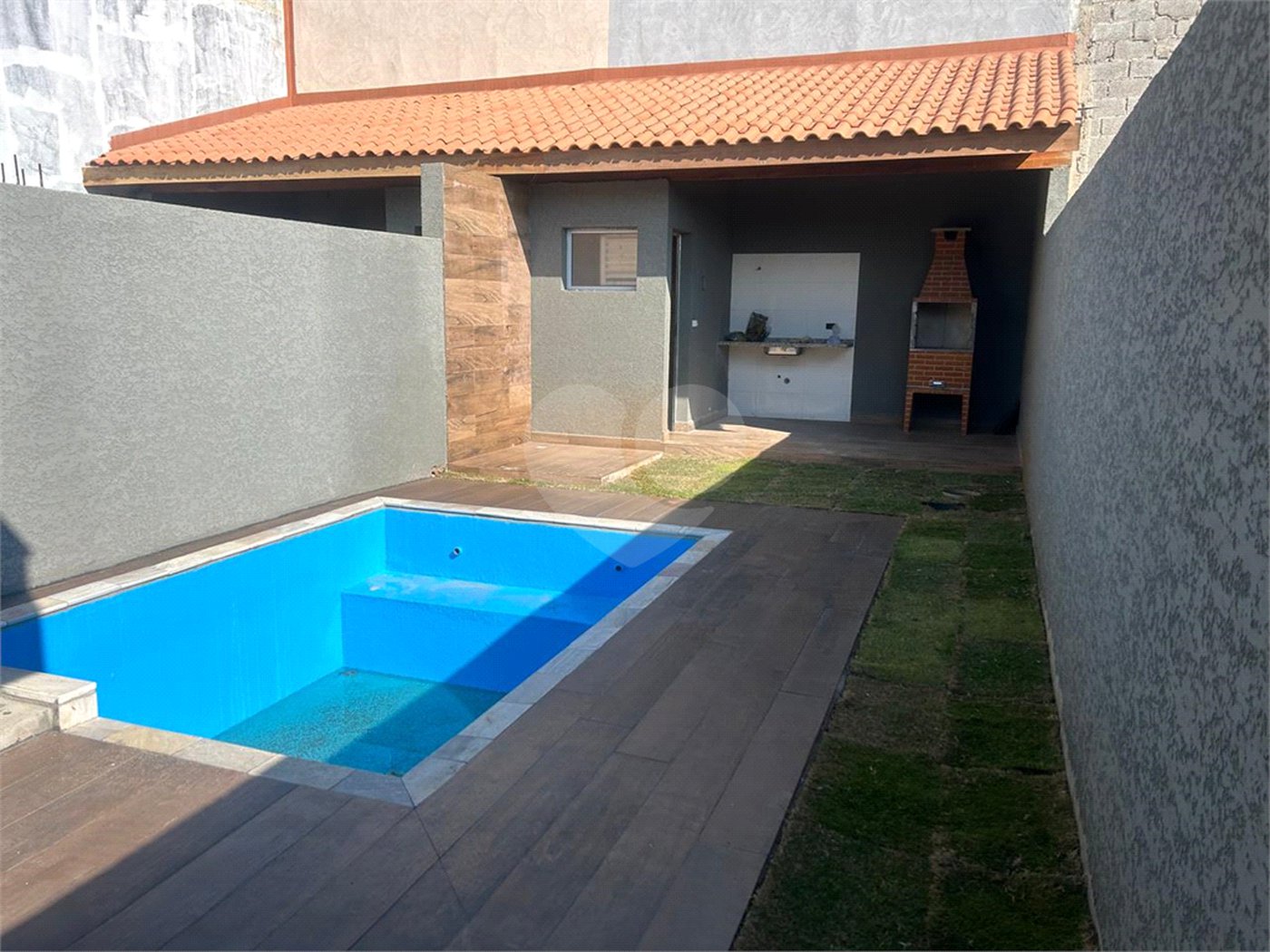 Casa Térrea à venda com 2 quartos, sendo 1 suíte,  em Jardim Imperial, Atibaia, SP