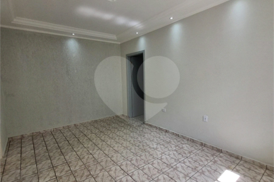 Casa de Vila para alugar com 1 quarto em Vila Nova Cachoeirinha, São Paulo, SP