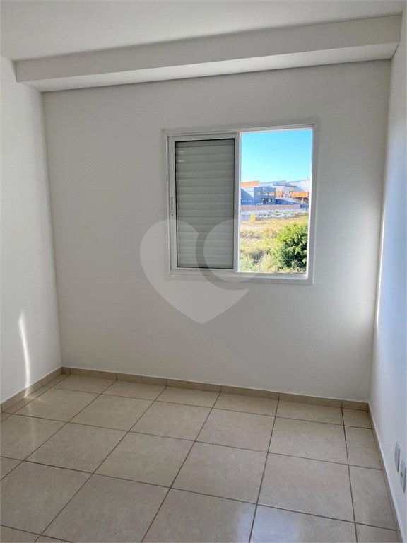 Apartamento à venda com 2 quartos em Santa Claudina, Vinhedo, SP