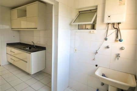 Apartamento à venda ou para alugar com 4 quartos, sendo 2 suítes, em Vila Oliveira, Mogi das Cruzes, SP