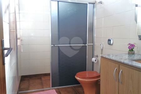 Casa à venda com 3 quartos, sendo 1 suíte, em Parque dos Bandeirantes, Ribeirão Preto, SP