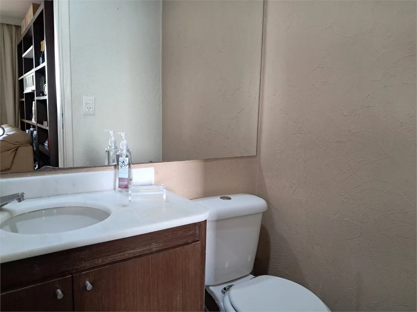 Apartamento à venda com 3 suítes em Vila Romana, São Paulo, SP