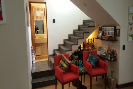 Casa à venda com 4 quartos, sendo 1 suíte, em Rolinópolis, São Paulo, SP