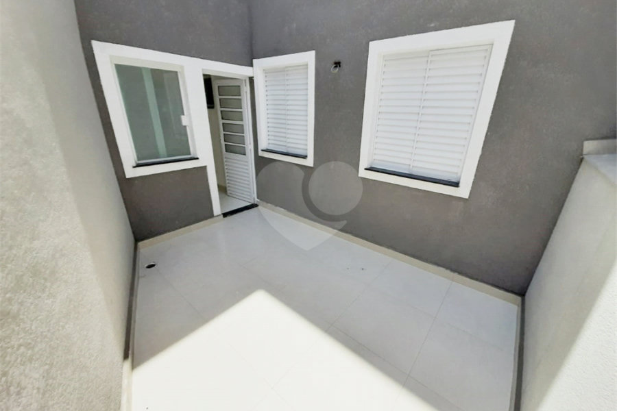 Apartamento novo. 10 minutos para o Metrô