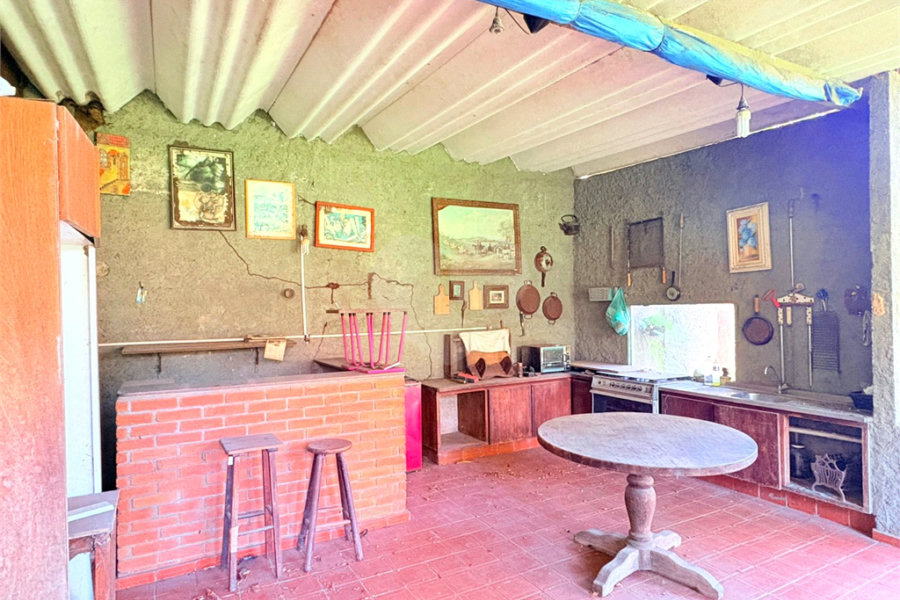 Casa Térrea à venda com 3 quartos, sendo 1 suíte, em Jardim Floresta, São Paulo, SP