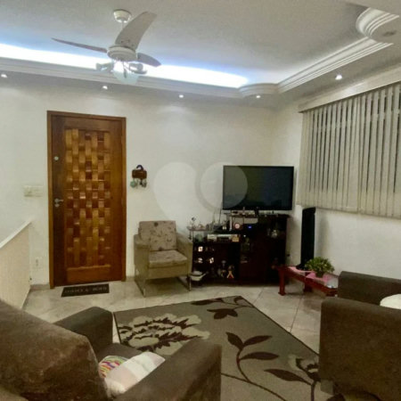 Sobrado à venda com 2 quartos em Vila Mazzei, São Paulo, SP