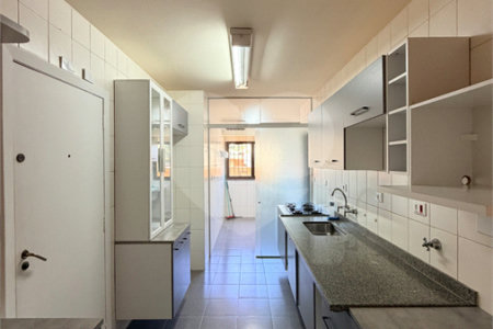 Apartamento à venda com 3 quartos, sendo 1 suíte, em Alto da Boa Vista, São Paulo, SP