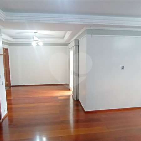 Apartamento à venda com 3 suítes no Centro, Vinhedo, SP