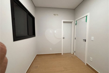Casa à venda com 3 suítes no condomínio Vista Verde, Indaiatuba - SP