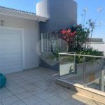 Casa à venda com 4 quartos, sendo 1 suíte, no condomínio Ibiaram, Itupeva - SP