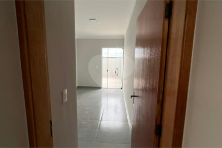 Casa de Vila à venda com 1 quarto em Parque Vista Barbara, Sorocaba, SP