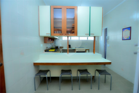 Apartamento à venda com 3 quartos, sendo 1 suíte, em Jardim Paulista, São Paulo, SP