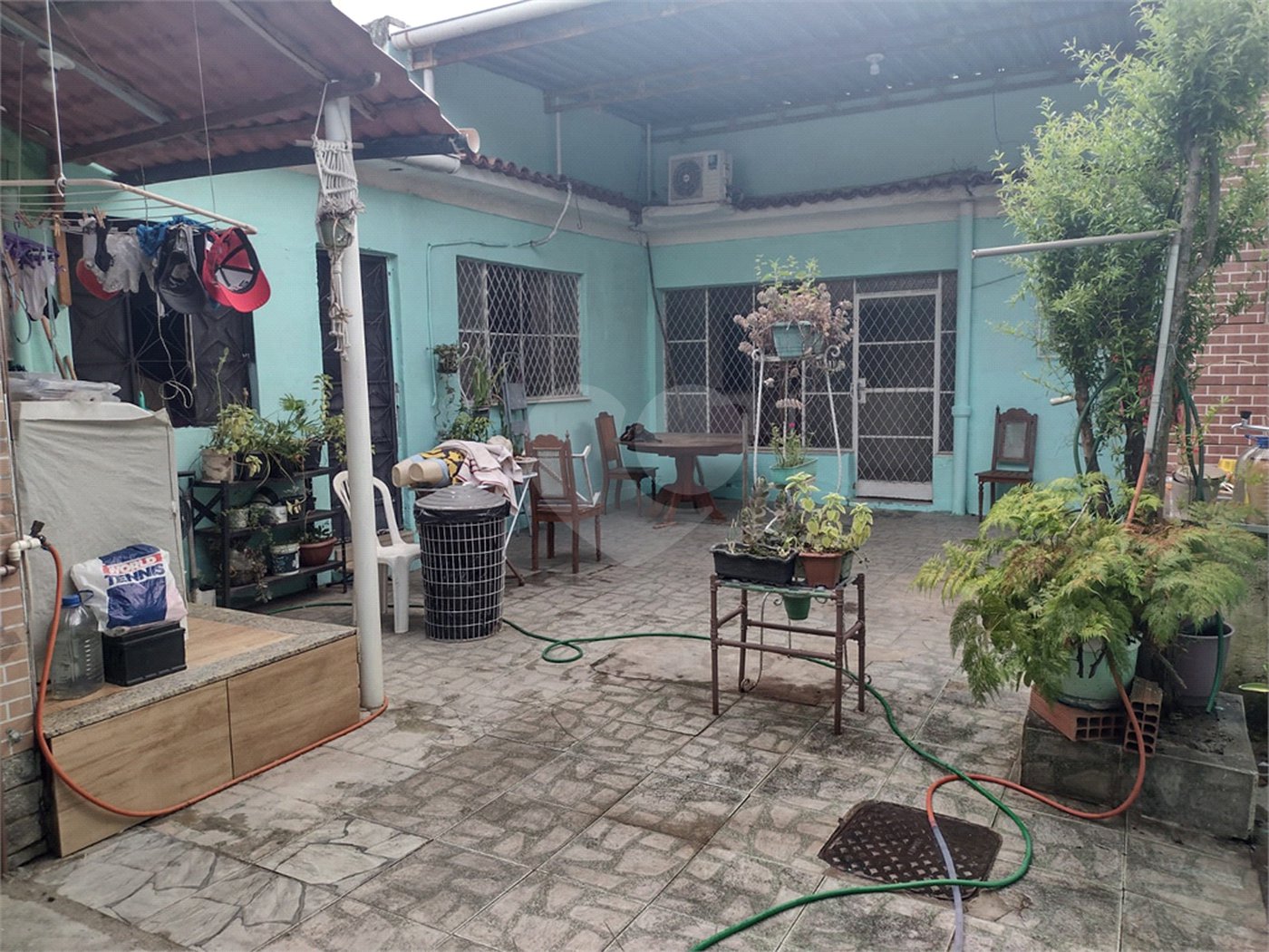 Casa à venda com 3 quartos em Campo Grande, Rio de Janeiro, RJ