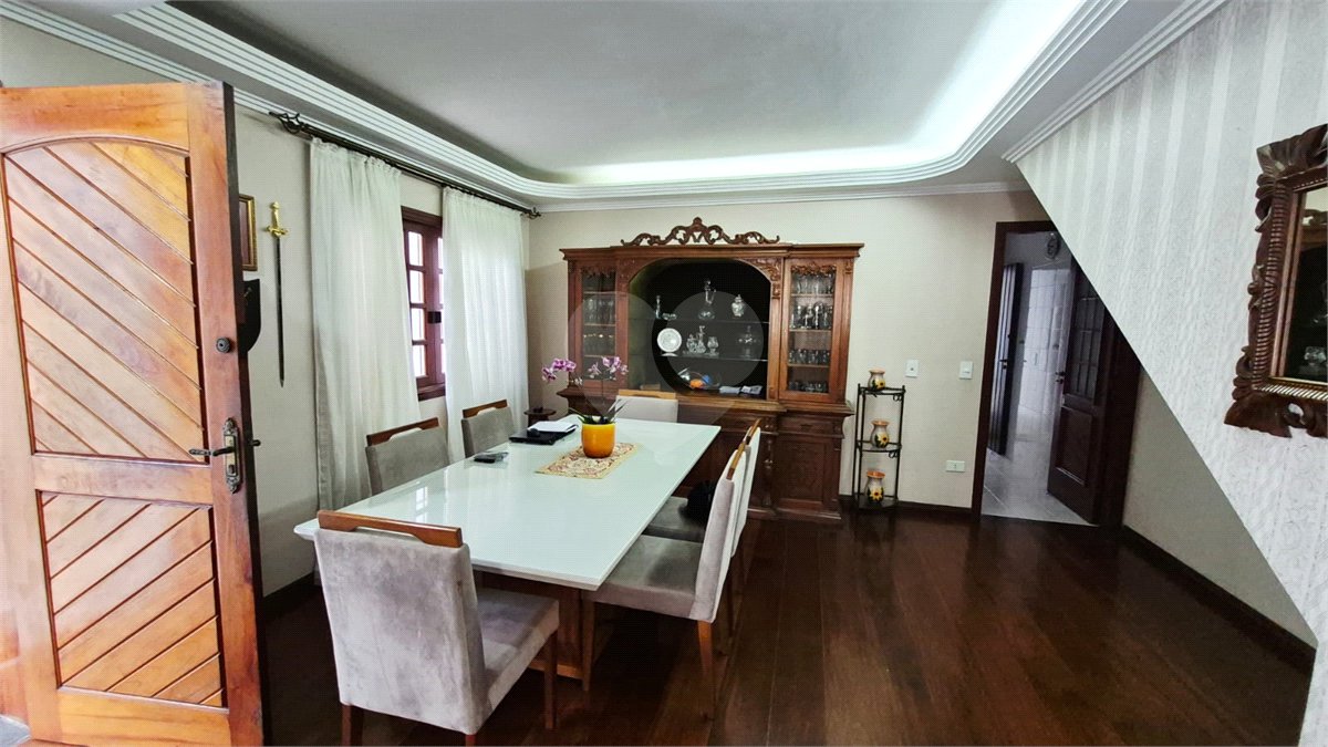 Casa à venda com 3 suítes em Jardim das Vertentes, São Paulo, SP