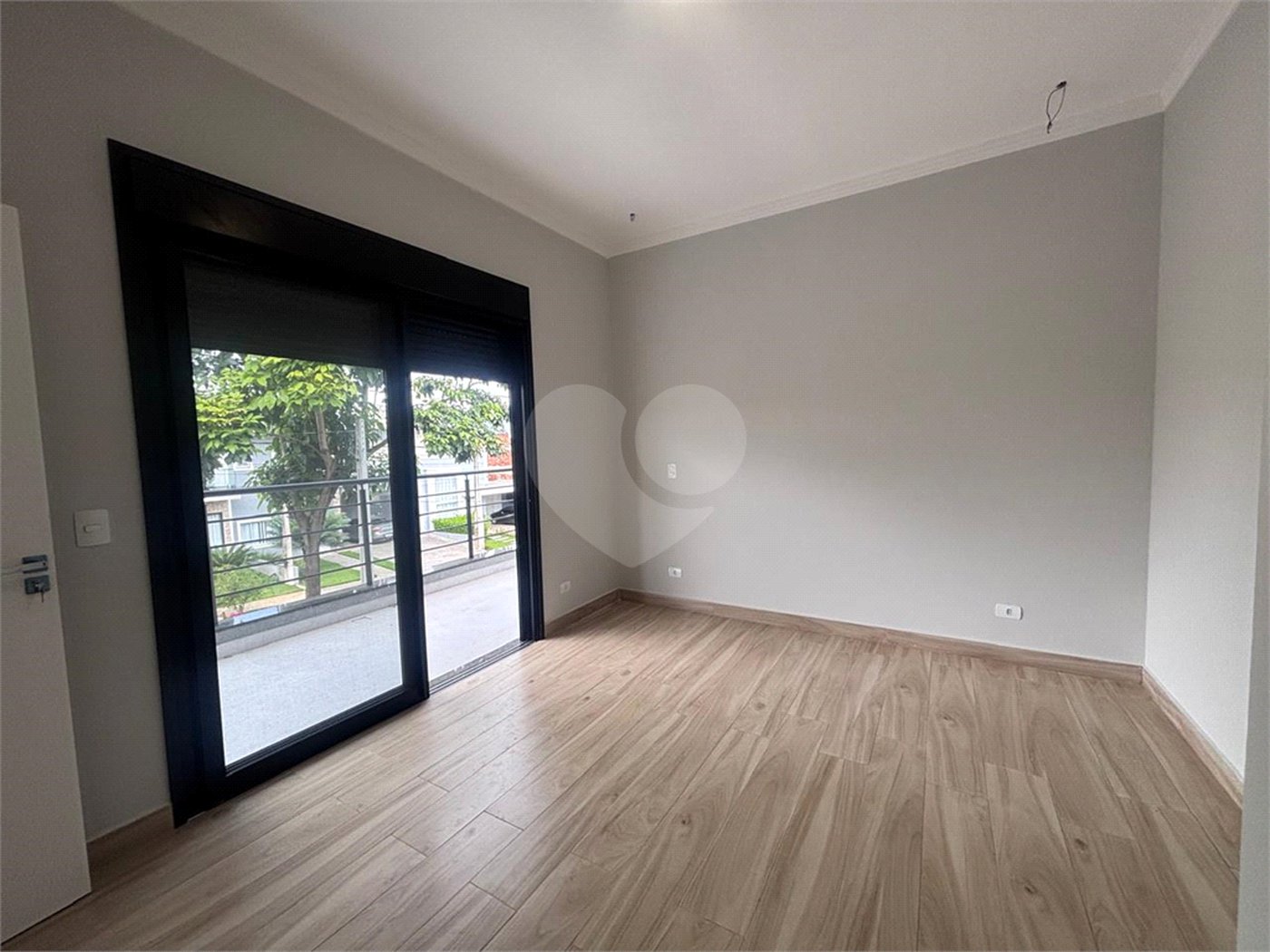 Casa à venda com 3 suítes no condomínio Campos do Conde I e II, Sorocaba - SP