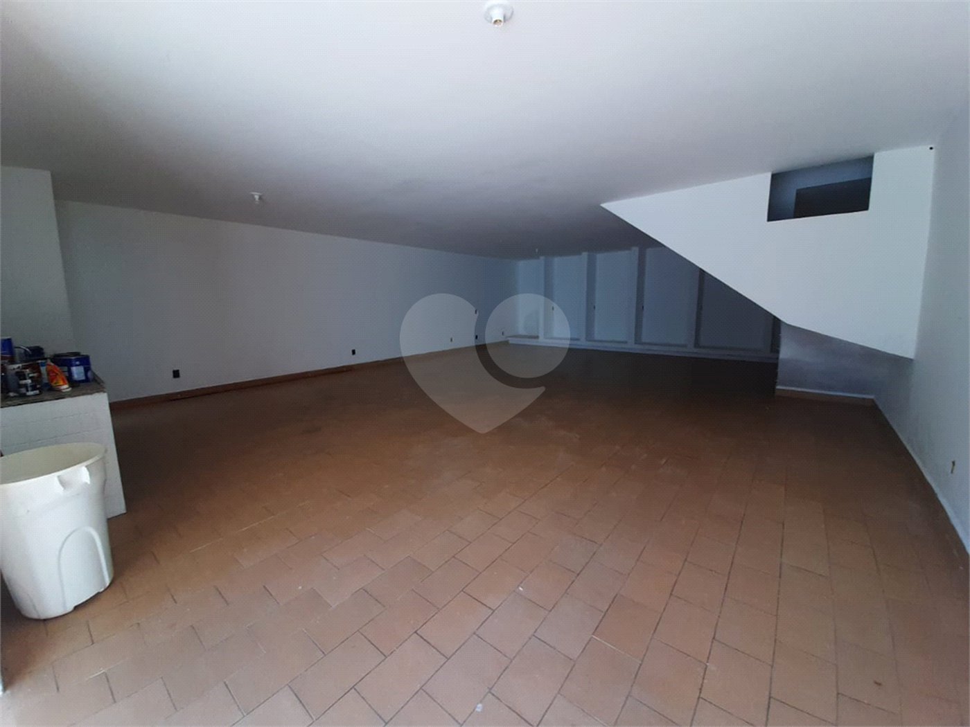 Sobrado à venda com 4 quartos, sendo 2 suítes, em Tremembé, São Paulo, SP