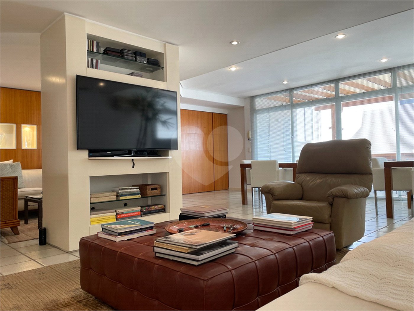 Apartamento à venda com 4 suítes em Vila Suzana, São Paulo, SP