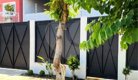 Sobrado à venda com 4 quartos, sendo 1 suíte,  em Vila Alpes Suíços, Indaiatuba, SP