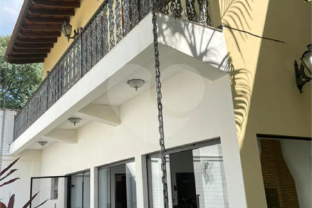 Casa à venda ou para alugar com 5 quartos, sendo 1 suíte, no condomínio Zuleika Jabour, Salto - SP