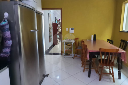 Sobrado à venda com 3 suítes em Vila Mazzei, São Paulo, SP