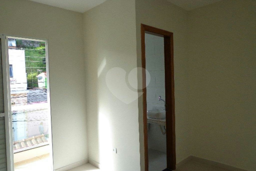 Sobrado à venda com 3 quartos, sendo 1 suíte, em Água Fria, São Paulo, SP